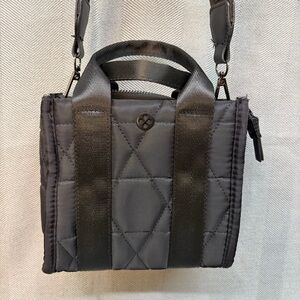 Nollia quilted black Crossbody purse w/ Valentino Orlandi removable strap